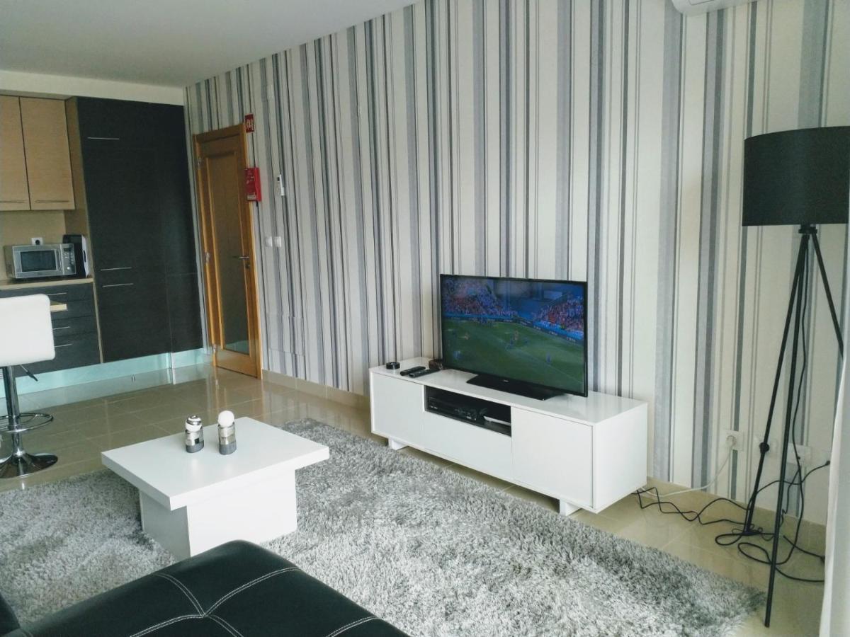 Apartamento T2 Eucalipto 2A Olhos de Agua  Exteriér fotografie
