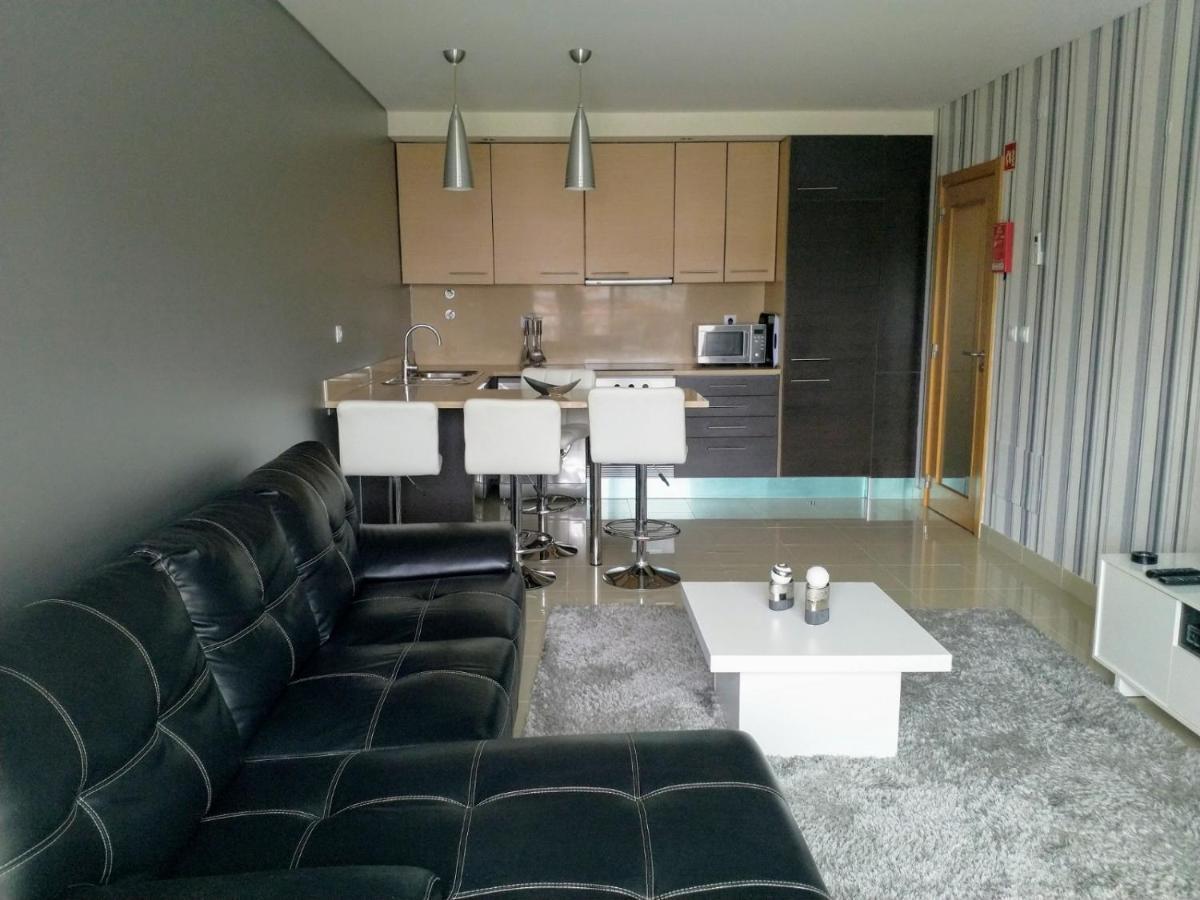 Apartamento T2 Eucalipto 2A Olhos de Agua  Exteriér fotografie