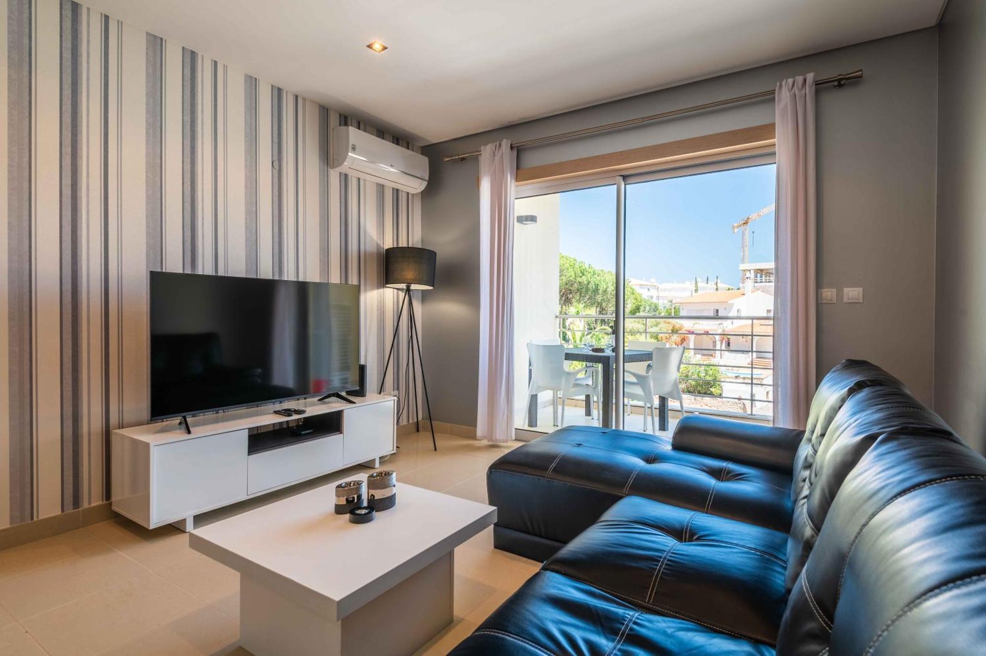 Apartamento T2 Eucalipto 2A Olhos de Agua  Exteriér fotografie